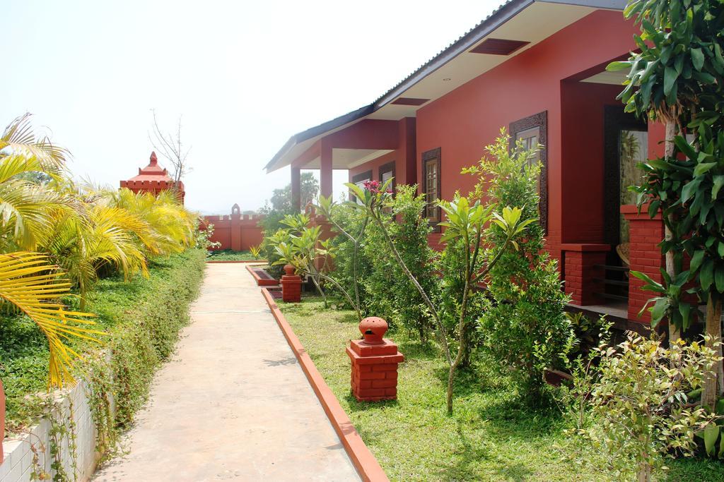 Gracious Bagan Hotel New Bagan Extérieur photo