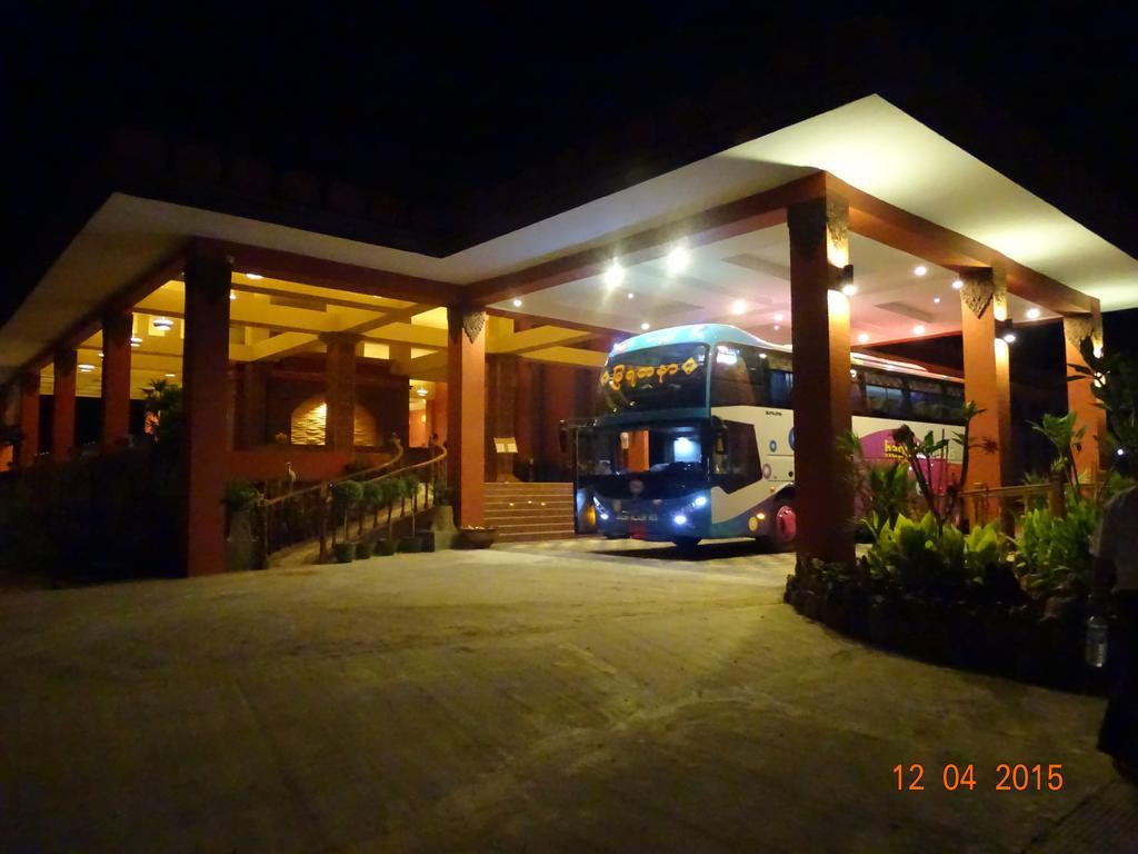 Gracious Bagan Hotel New Bagan Extérieur photo