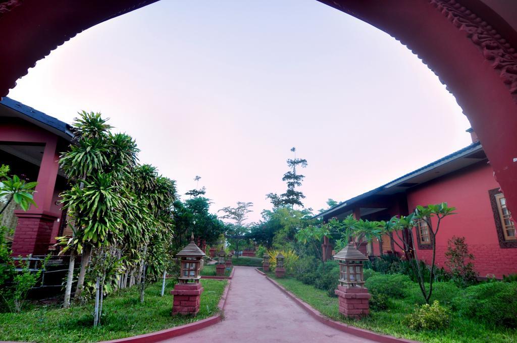 Gracious Bagan Hotel New Bagan Extérieur photo